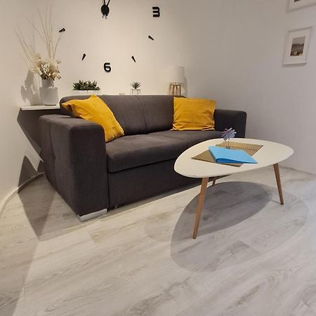 Apartment Near Congress Centre I. 布拉格 外观 照片